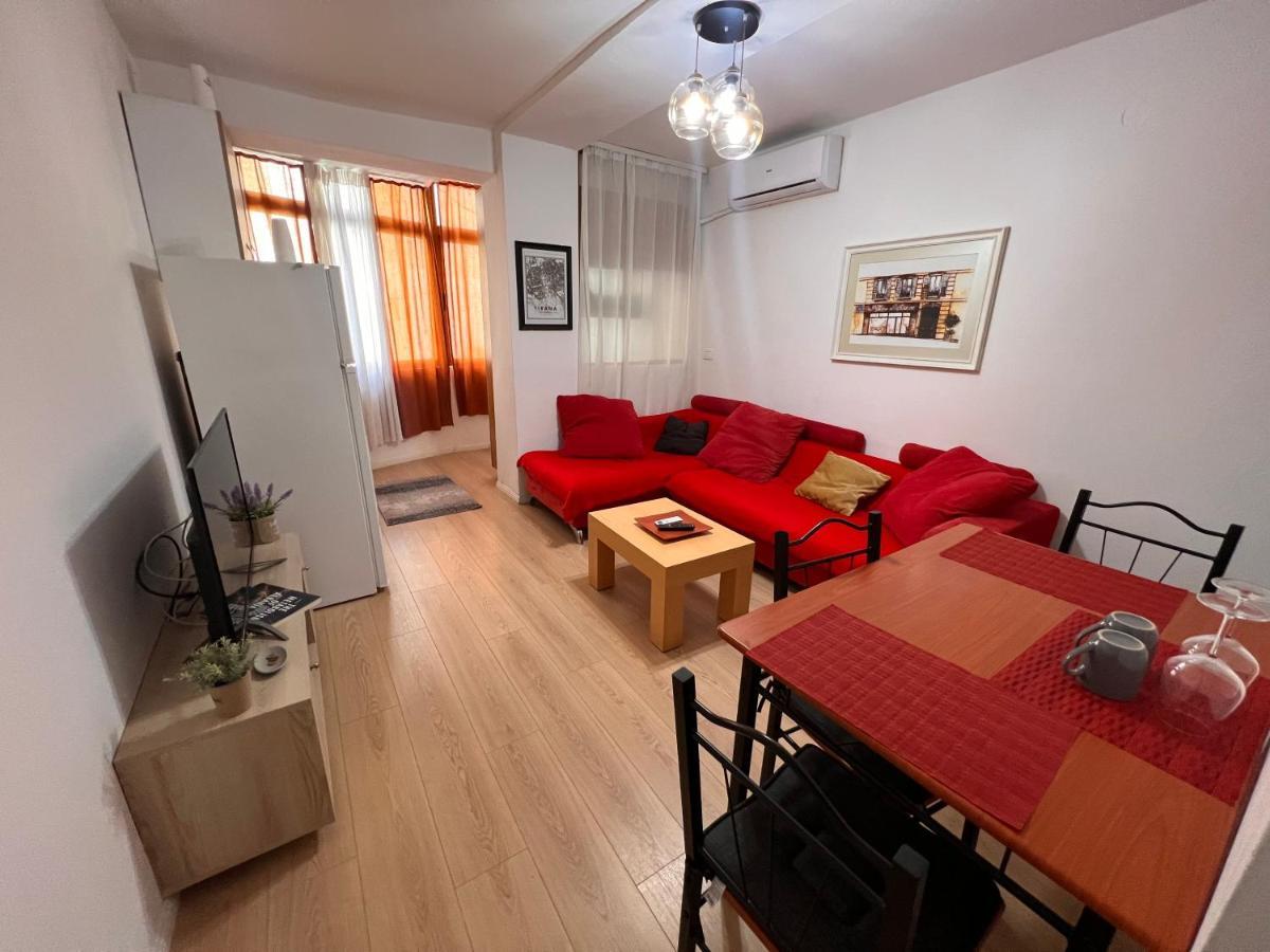 Alea1 Apartment Tirana Exteriör bild